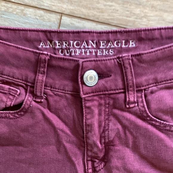 American Eagle sz 2 midi jean shorts euc - Picture 2 of 6